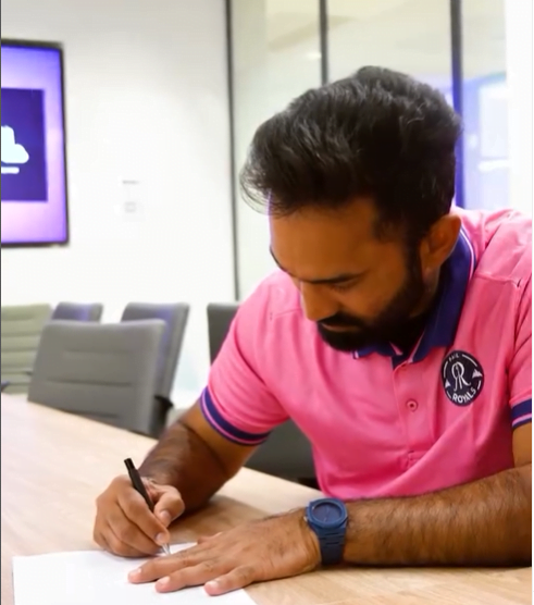 Dinesh Karthik will be seen playing for the South Africa